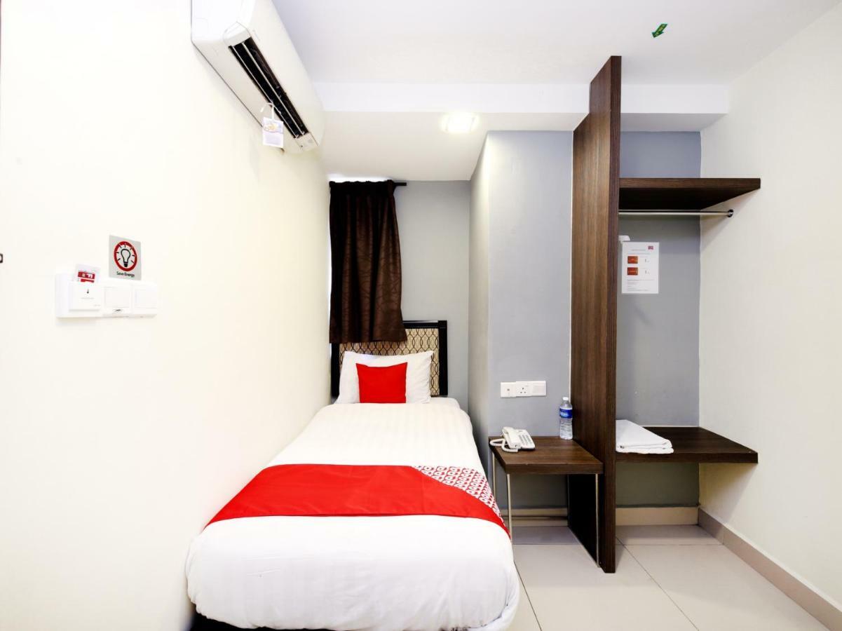 Oyo 700 Fine Hotel Kuala Lumpur Buitenkant foto